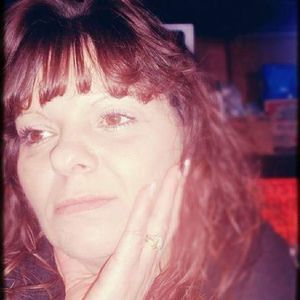 Meet your Posher, Raquel